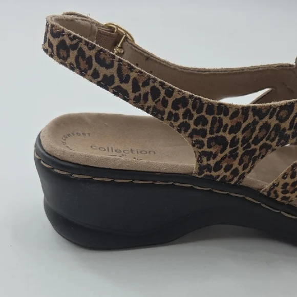Clarks Cheetah Pattern Sandals NEW - Picture 14 of 16
